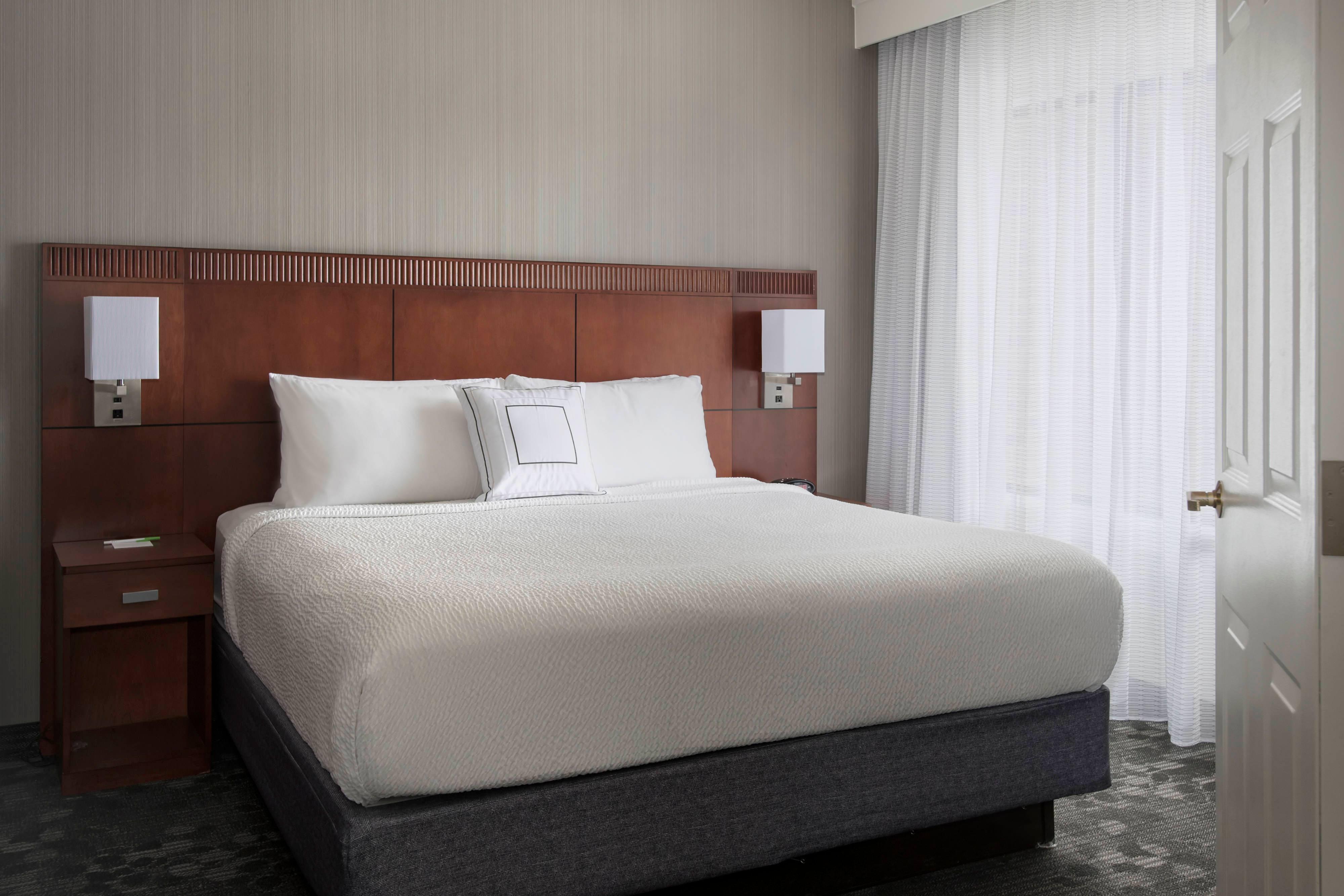 Отель Sonesta Select Boston Милфорд Экстерьер фото