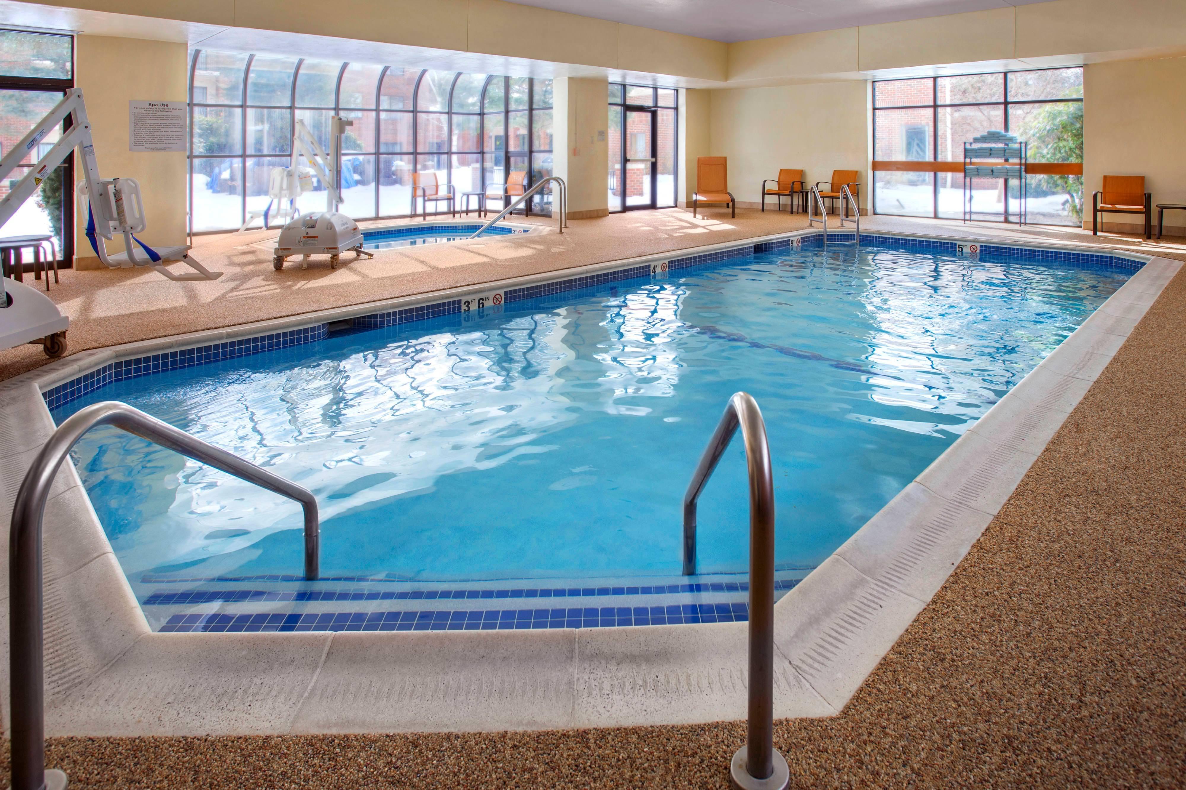 Отель Sonesta Select Boston Милфорд Экстерьер фото